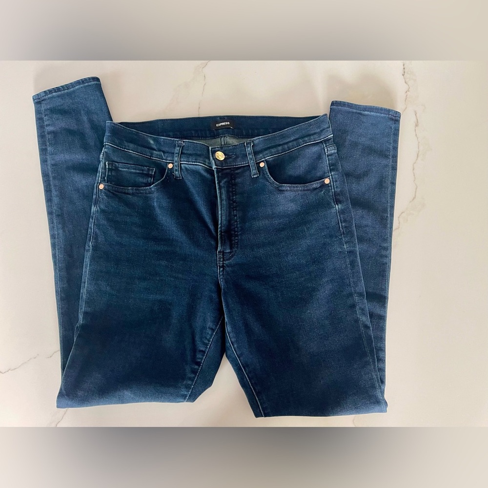 10 Long skinny jeans